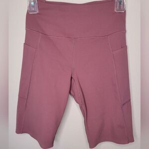 Uniqlo AIRism Bike Shorts Size Small Mauve Pink